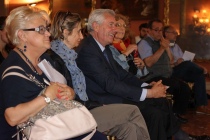 In primo piano il sindaco Michelini, accanto le consigliere Maria Rita De Alexandris e Daniela Bizzarri